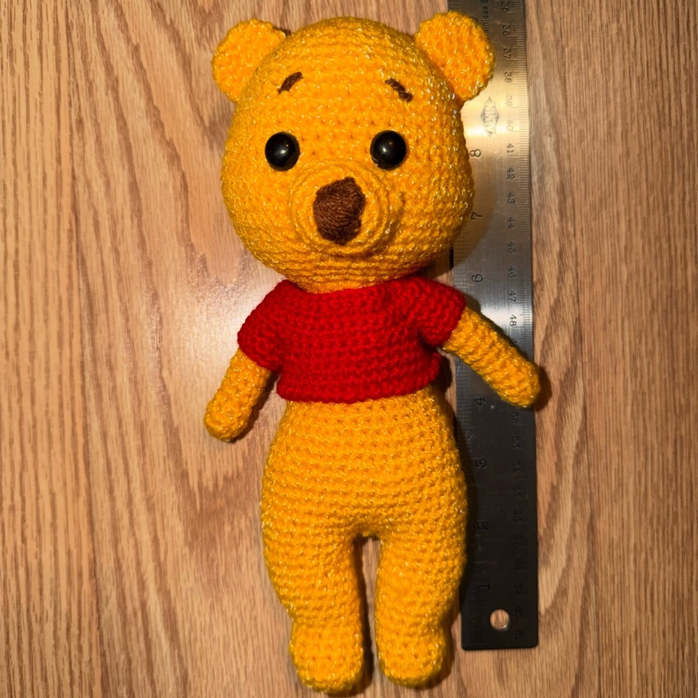 Winne the Pooh Crochet Plush
